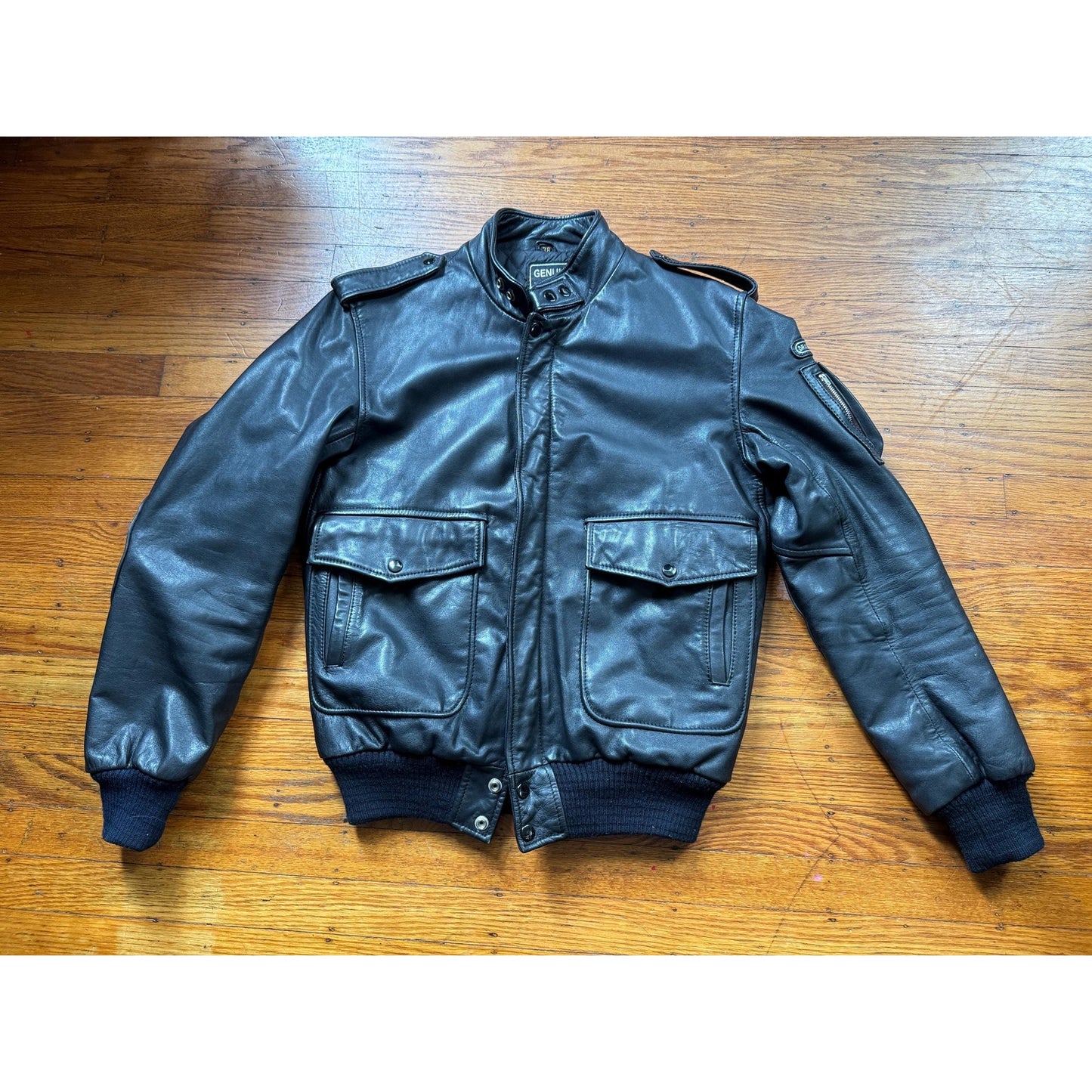 Men's Black Leather Bomber Jacket, Medium 38