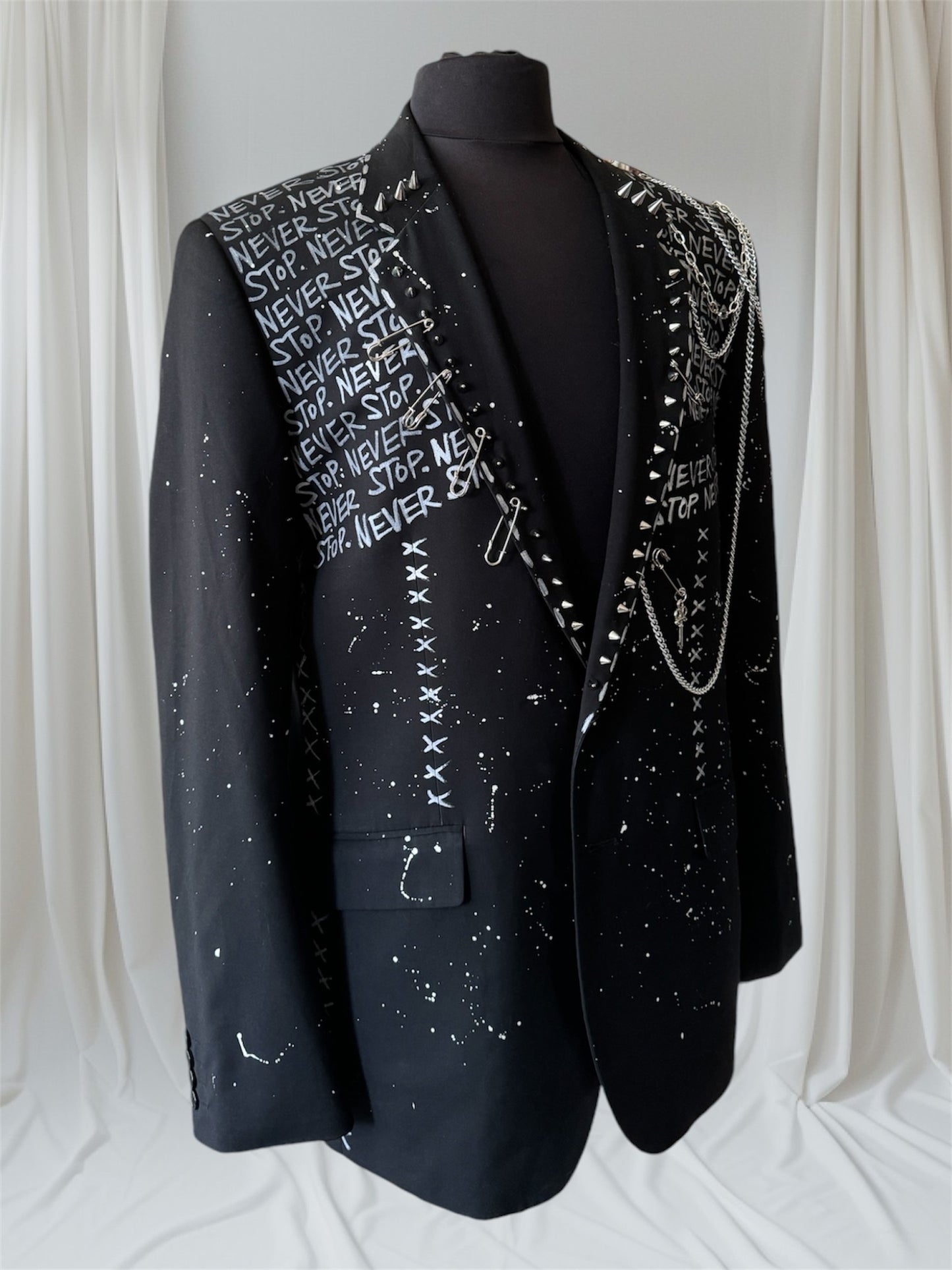 NEVER STOP 44L Mens Suit Jacket - Punk Majesty Streetwear