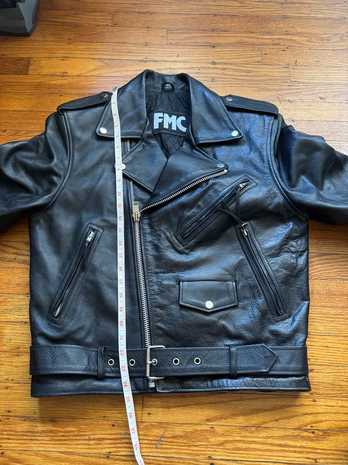 Men's Vintage Black Leather Motorcycle Jacket, M 40