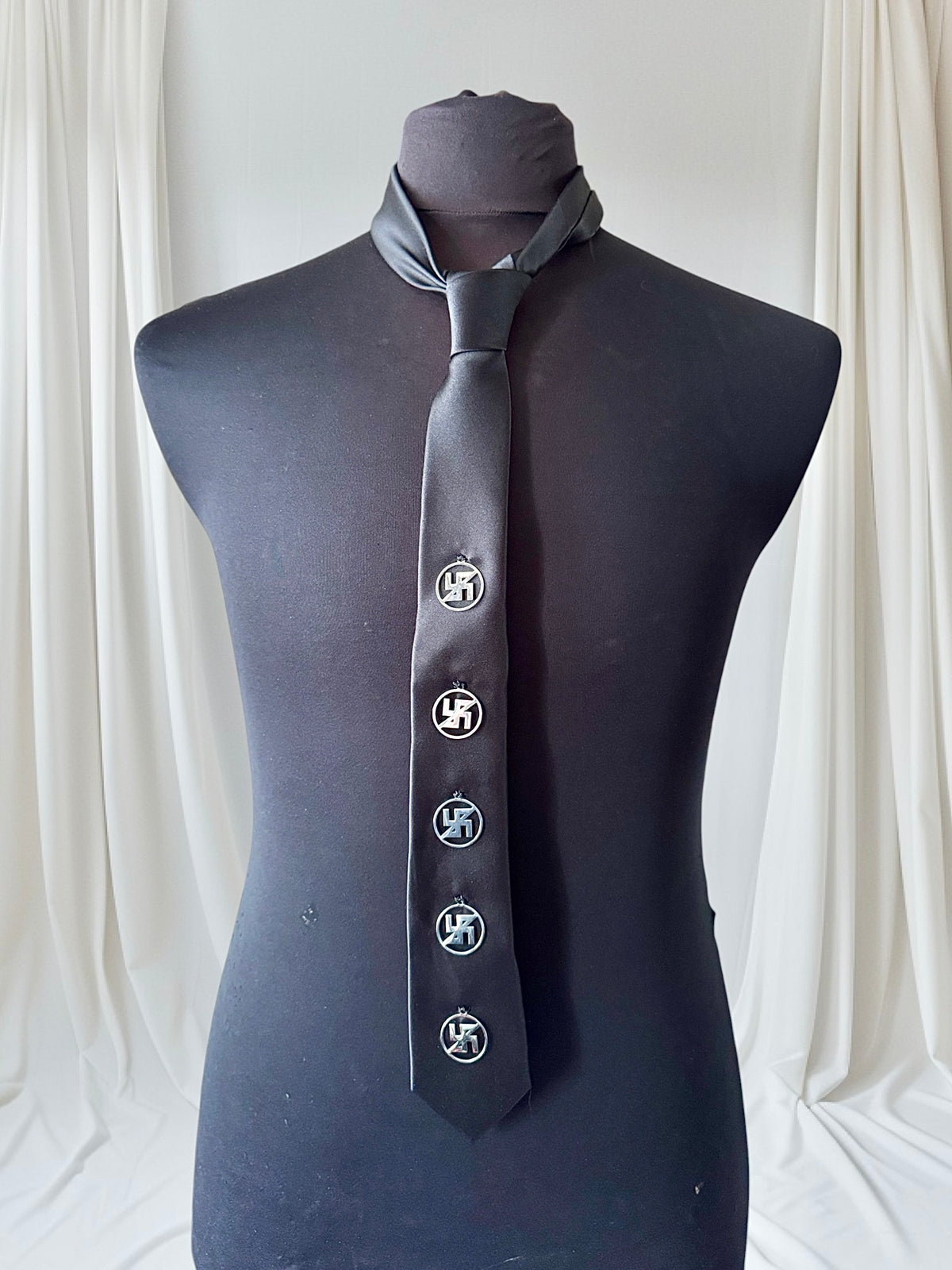 Anti-Nazi Tie