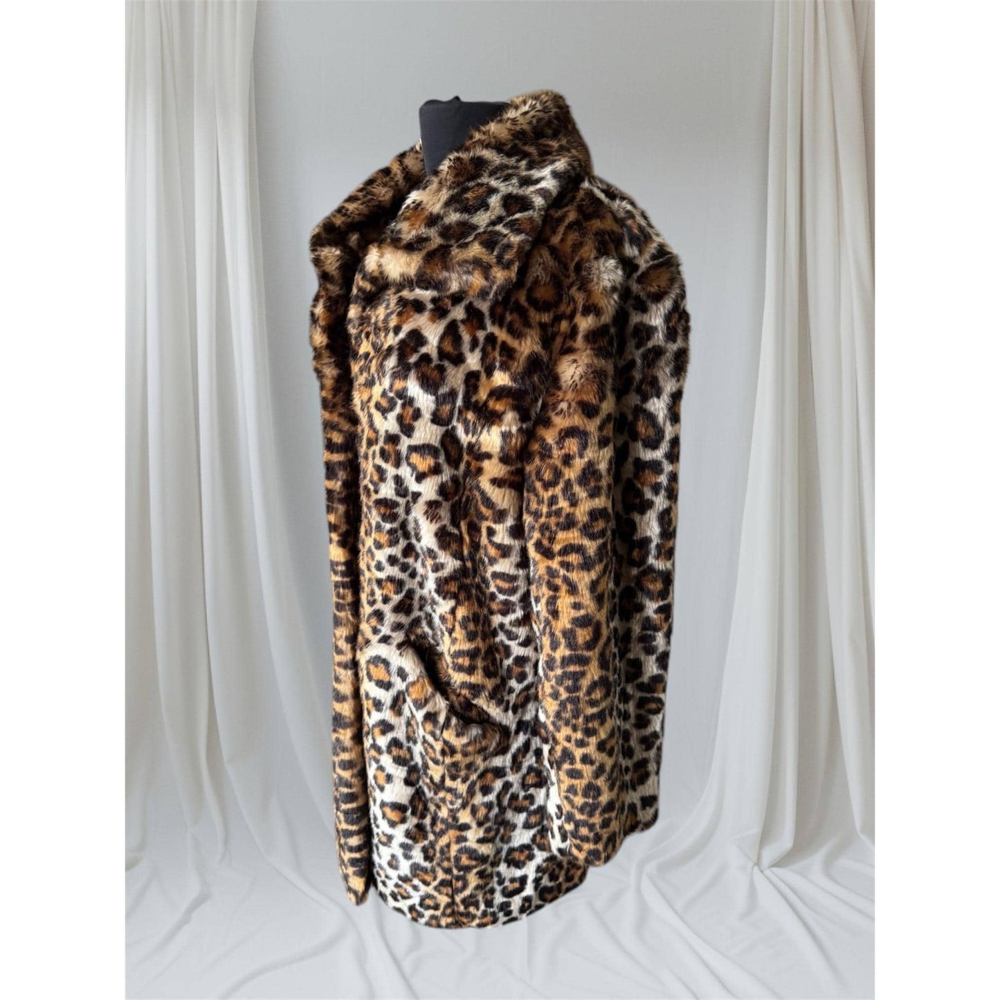 Leopard Print Faux Fur Coat, L