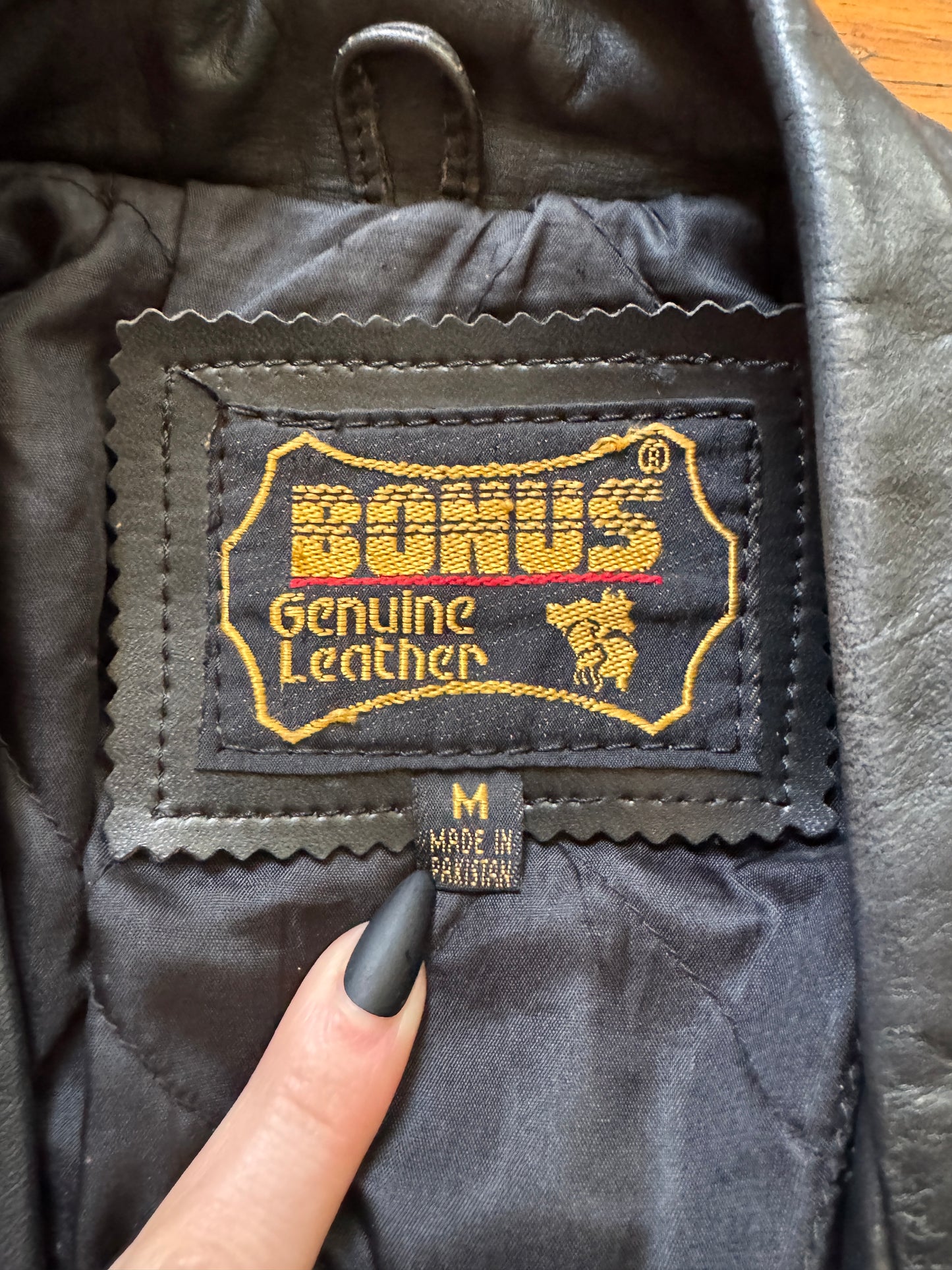 Women's Cropped Vintage Leather Motorcycle Jacket, Medium
