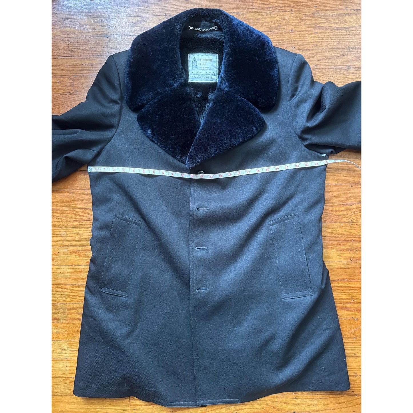Men's Black London Fog Pea Coat/ Trench Coat with Faux Fur Collar, 42R/ Large