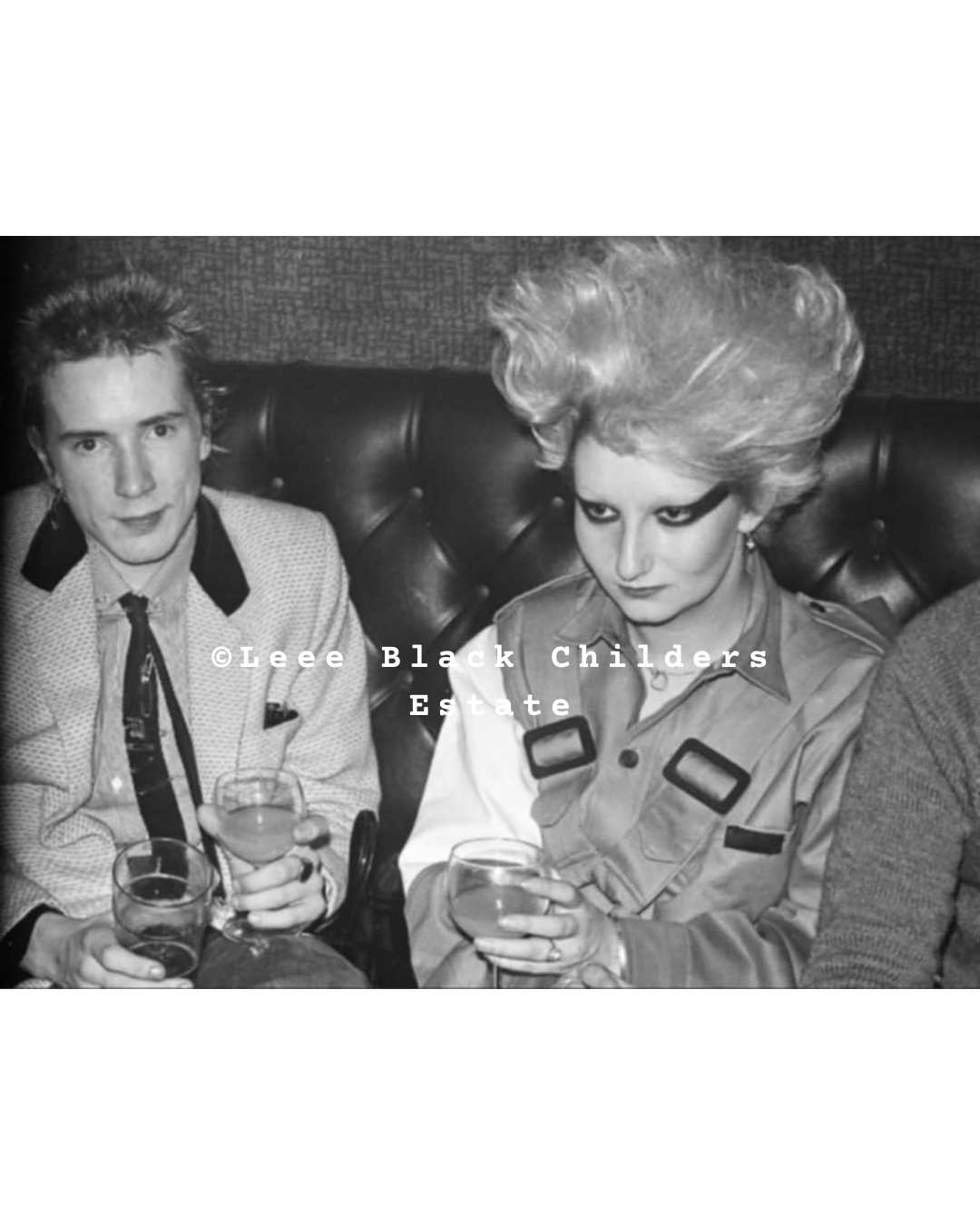 ­Johnny Rotten and Jordan Mooney at the Speakeasy London, 1976