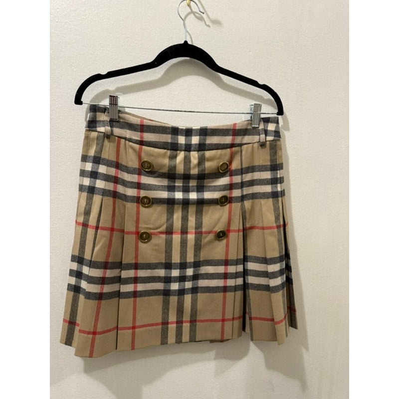 Burberry skirt