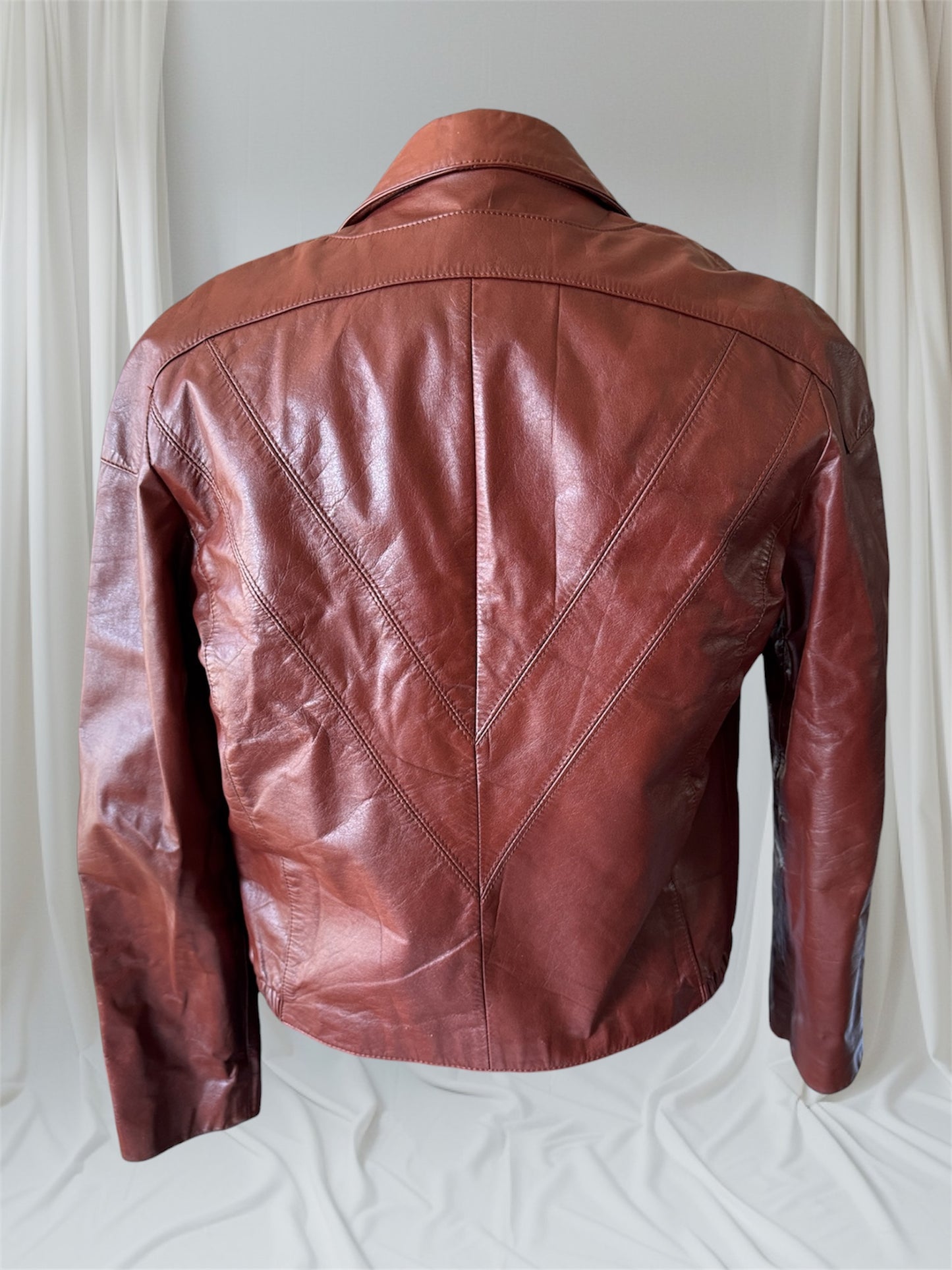 Men's 1970's Brown Vintage Leather Jacket, Large, M 38