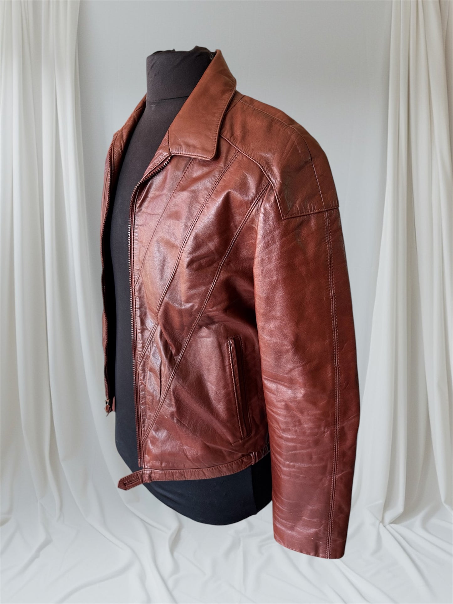 Men's 1970's Brown Vintage Leather Jacket, Large, M 38
