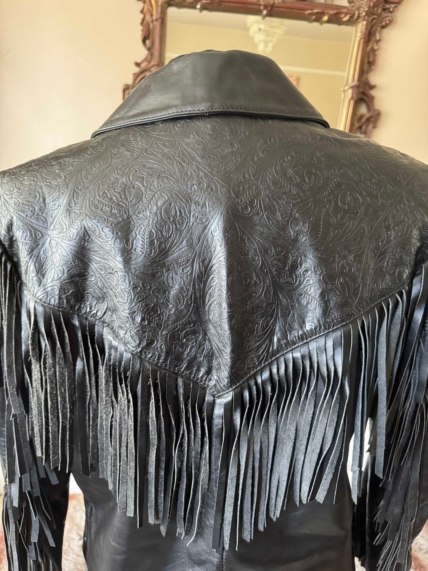 Women's Vintage Leather Western Fringe Jacket, Medium