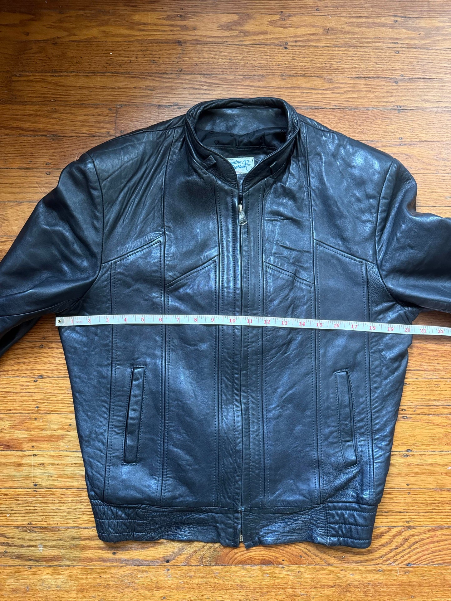 Men's Vintage Black Leather Bomber Jacket, 40, M