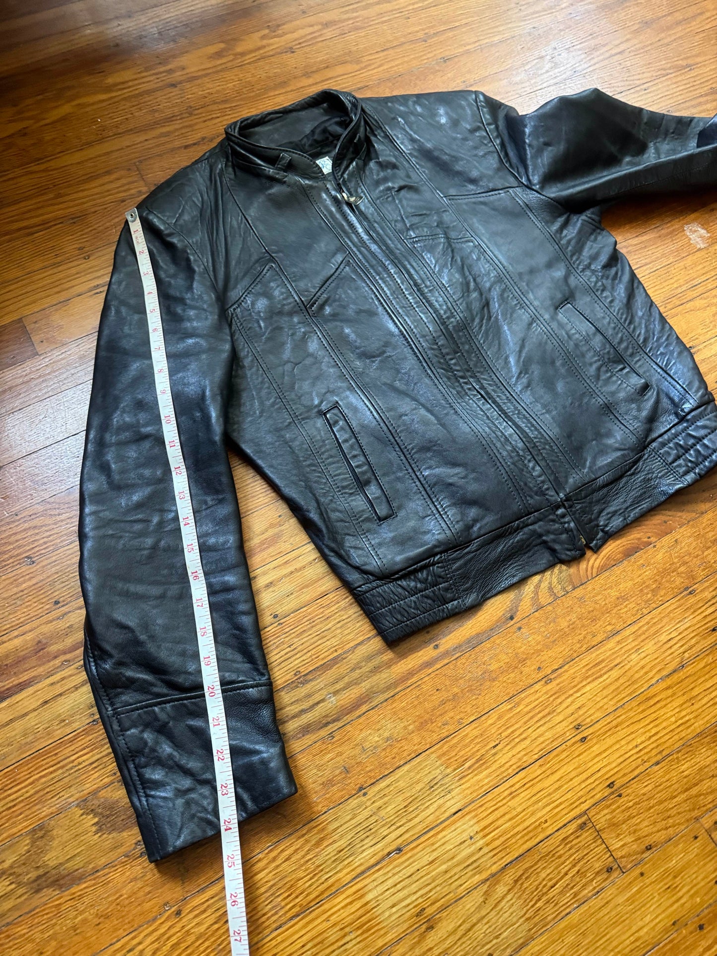 Men's Vintage Black Leather Bomber Jacket, 40, M