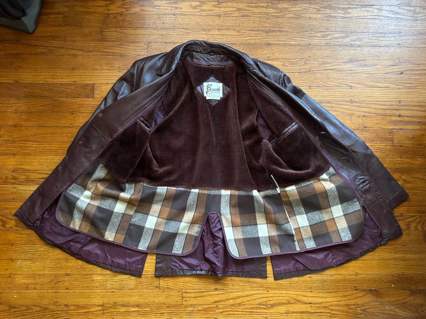 Men's 1970's Dark Brown Vintage Leather Jacket, L 42