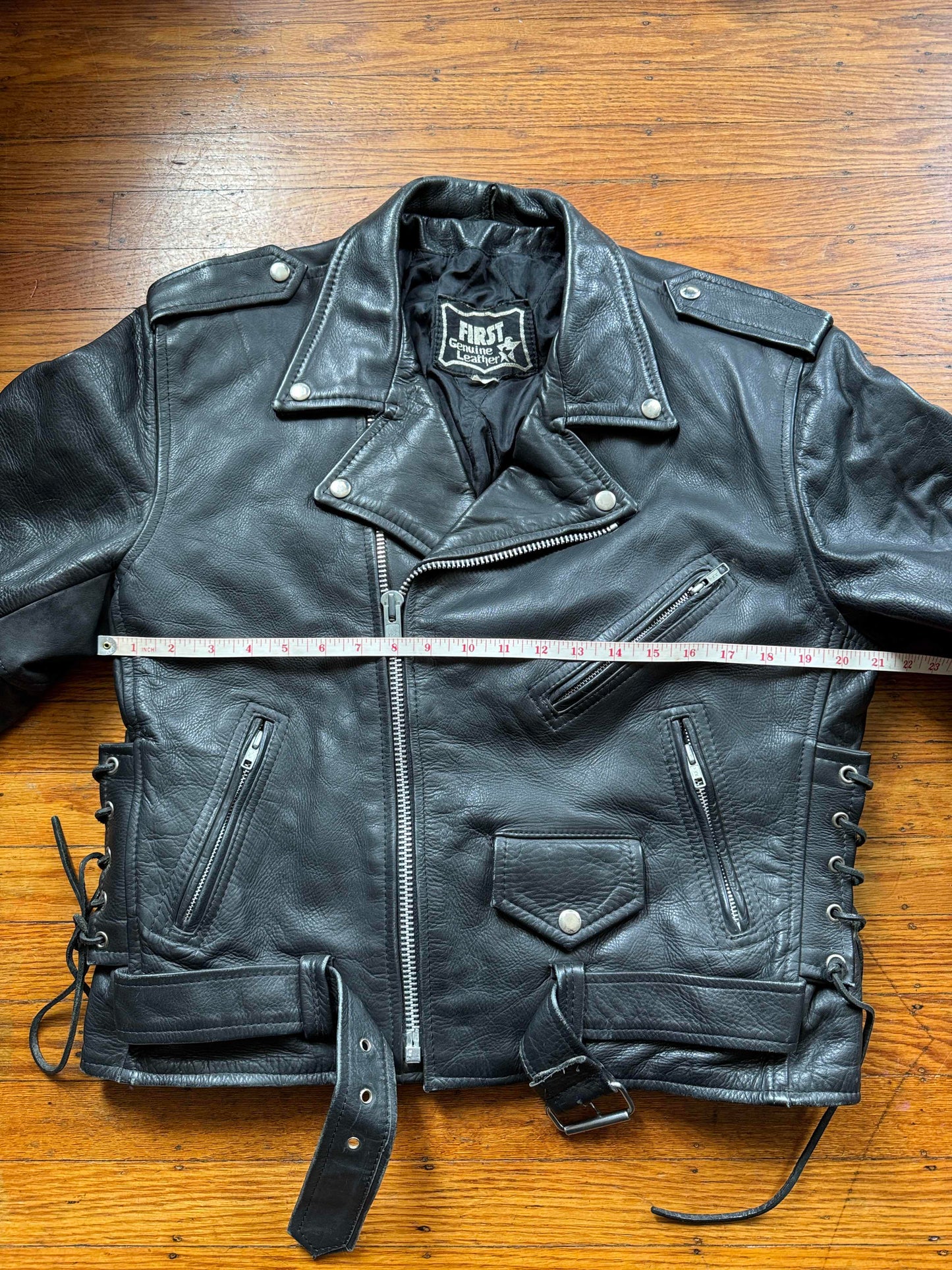 Men's Vintage Black Leather Motorcycle Jacket, L 42