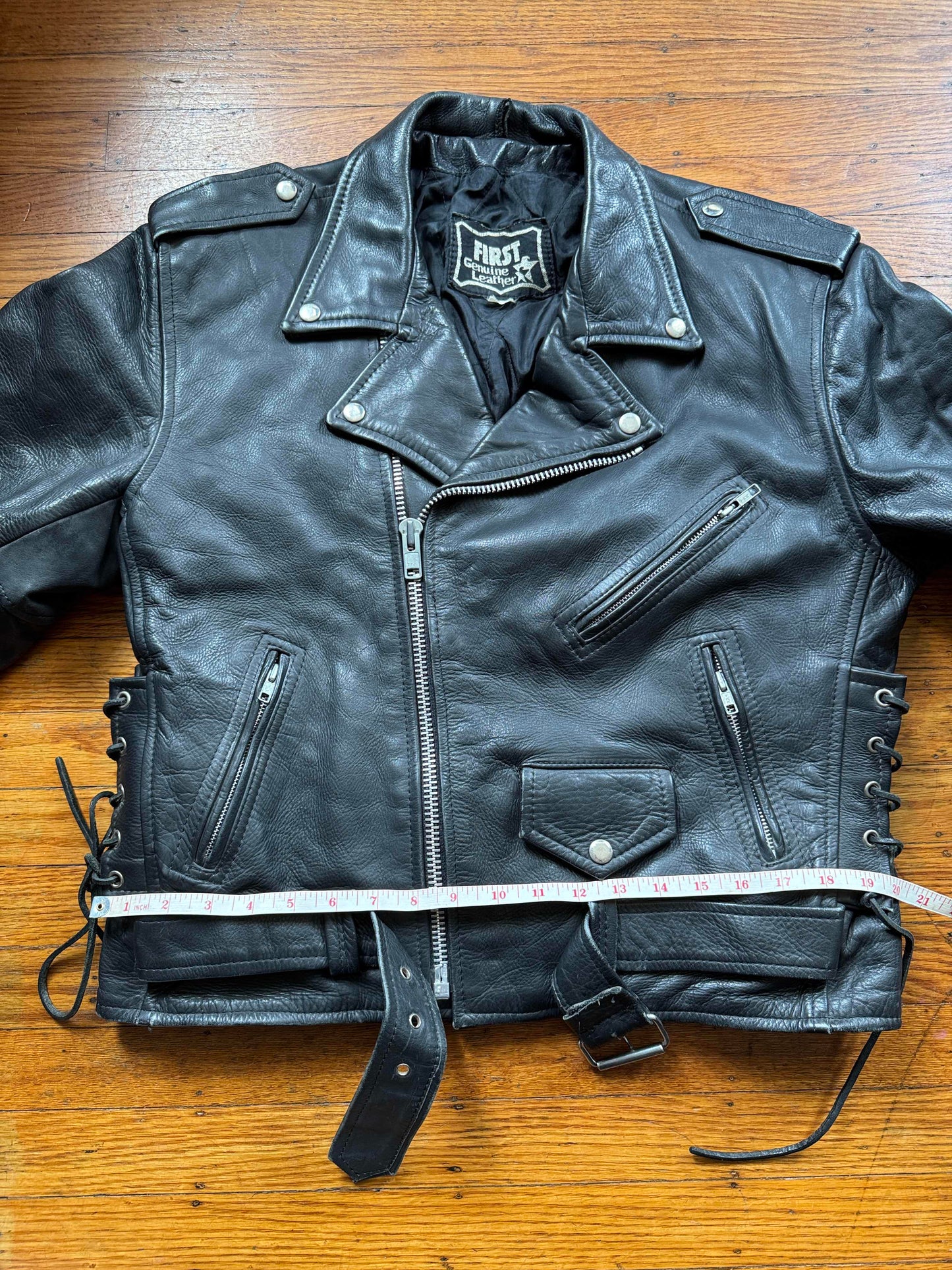 Men's Vintage Black Leather Motorcycle Jacket, L 42