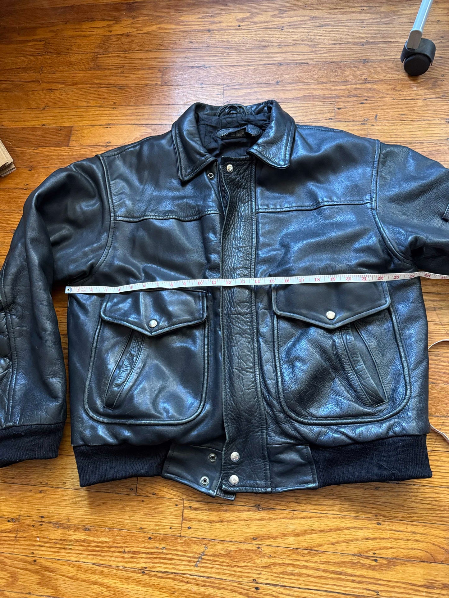 Vintage Men's Black Leather Bomber Jacket, XL, 46