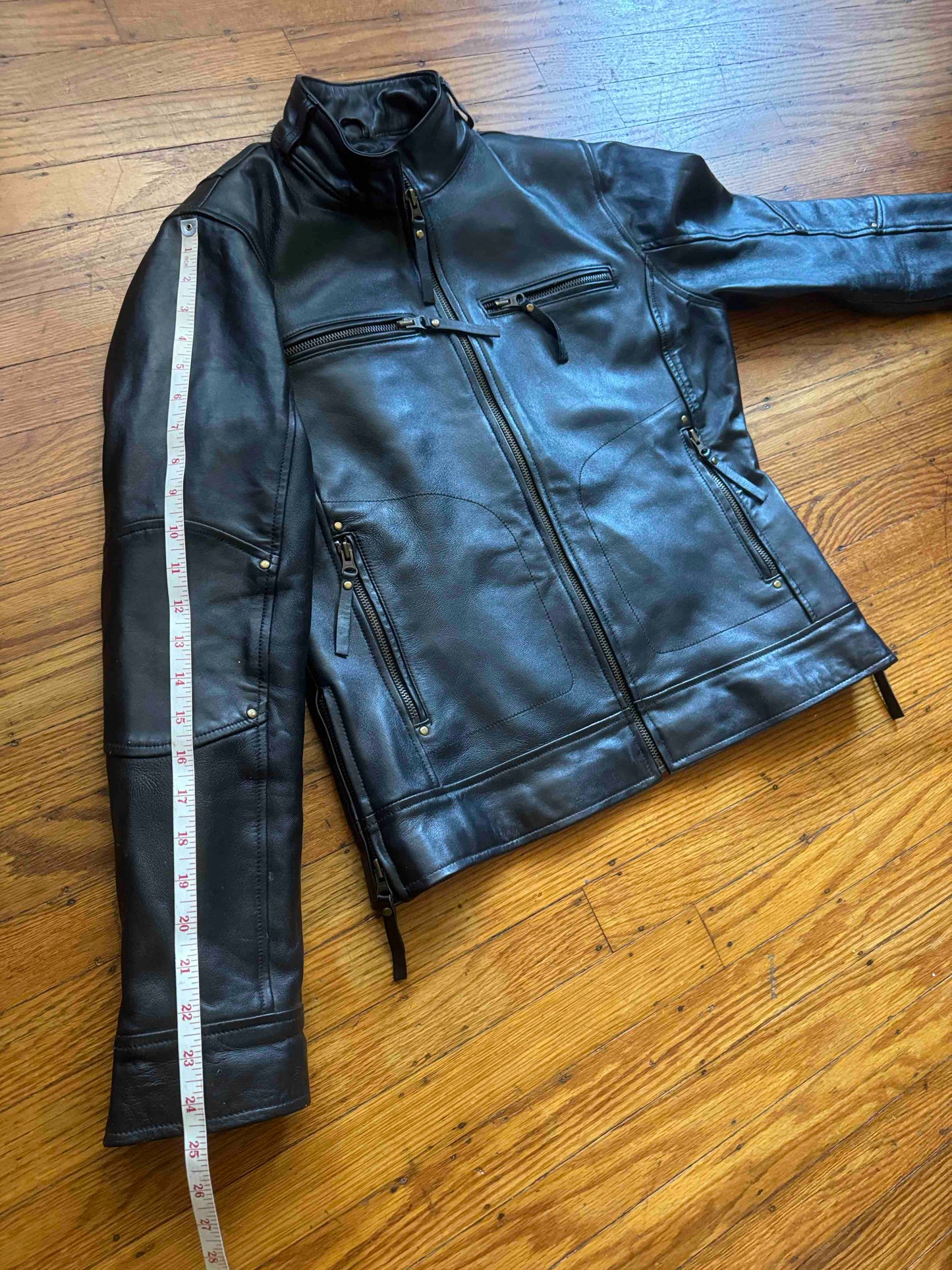 Men's Vintage Black Leather Cafe Racer Jacket, L 40