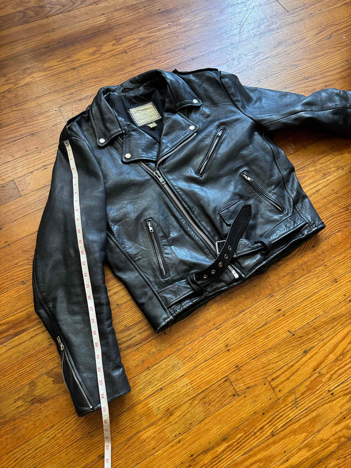 Men's Vintage Black Leather Motorcycle Jacket, XL 44