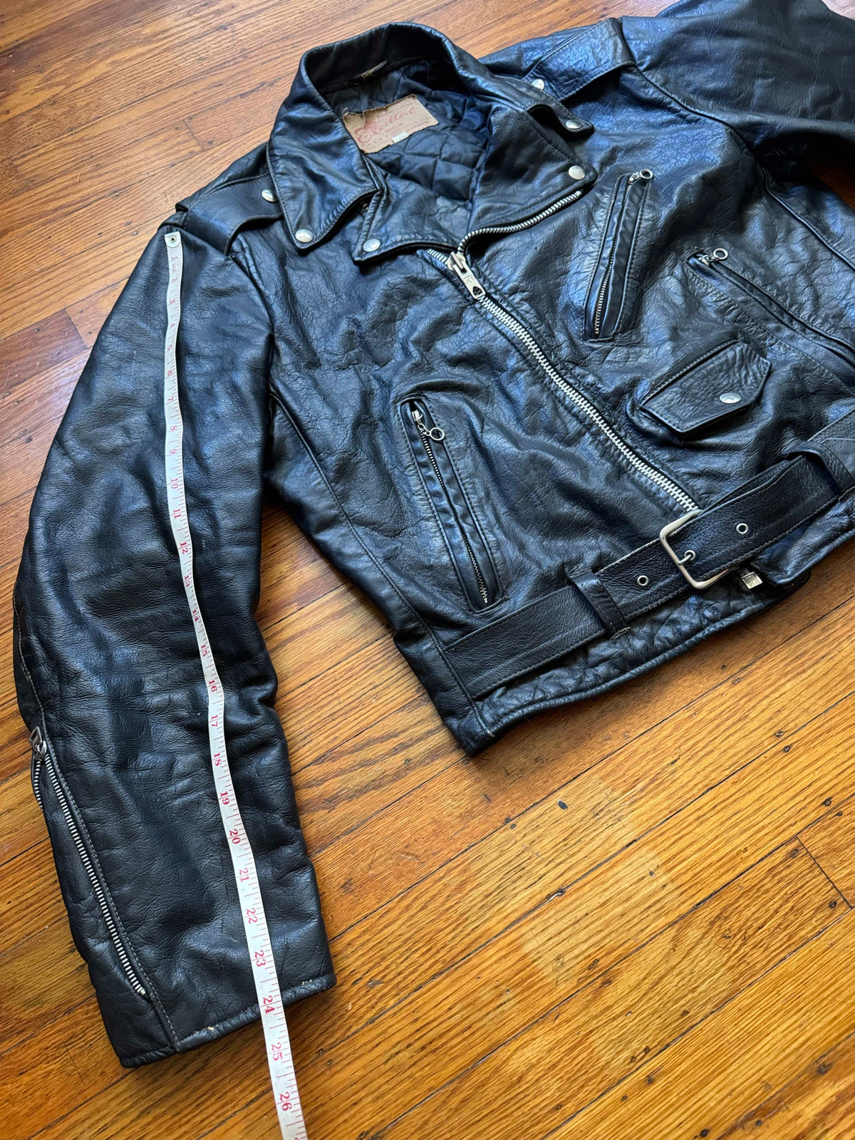 Men's Vintage Black Leather Motorcycle Jacket, M 40