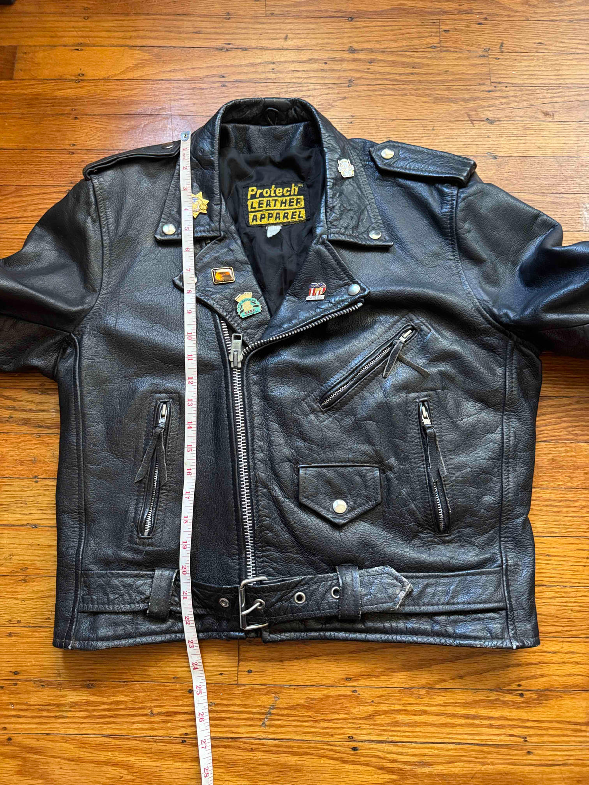 Men's Vintage Black Leather Motorcycle Jacket, M 42