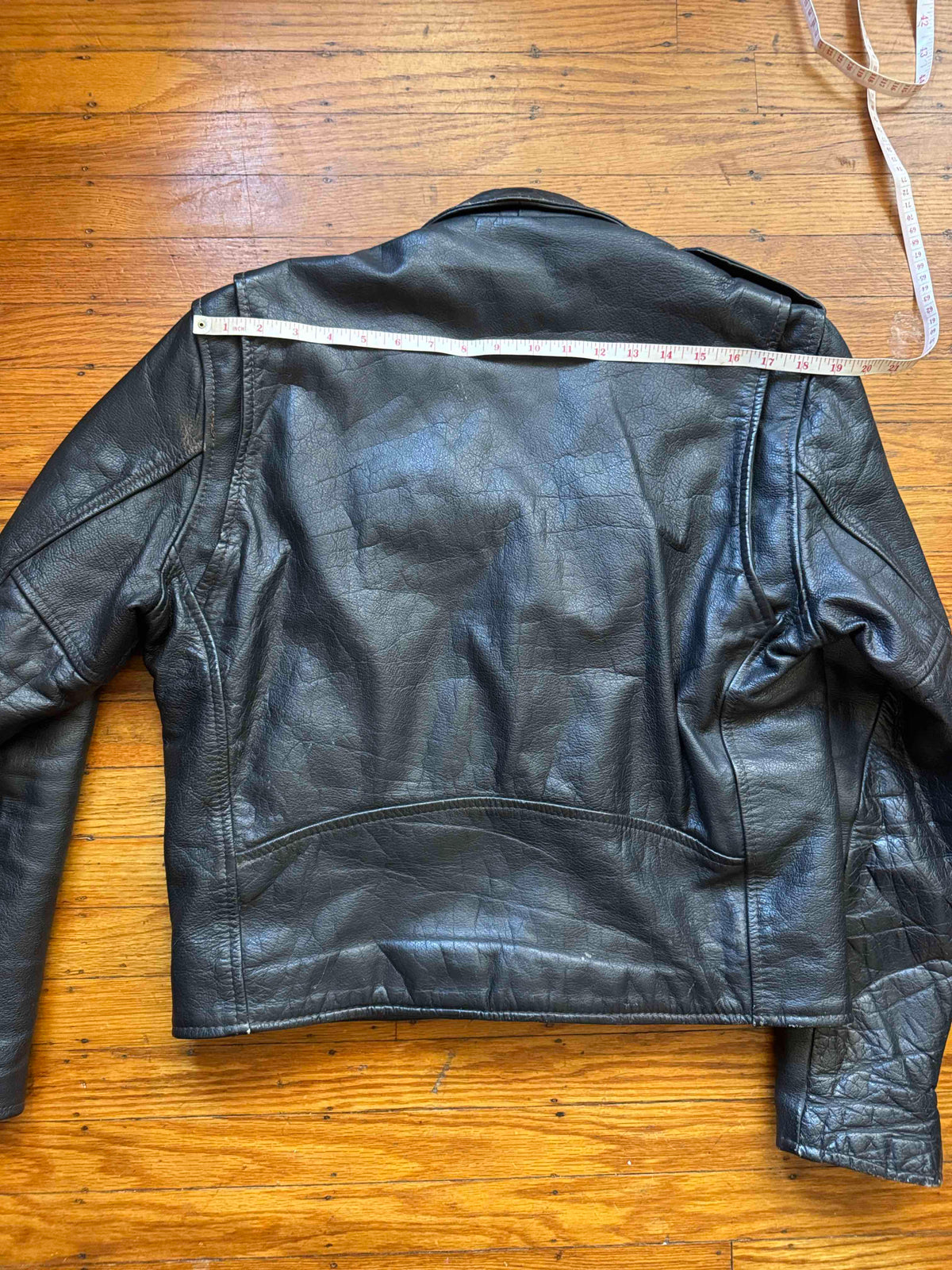 Men's Vintage Black Leather Motorcycle Jacket, M 42