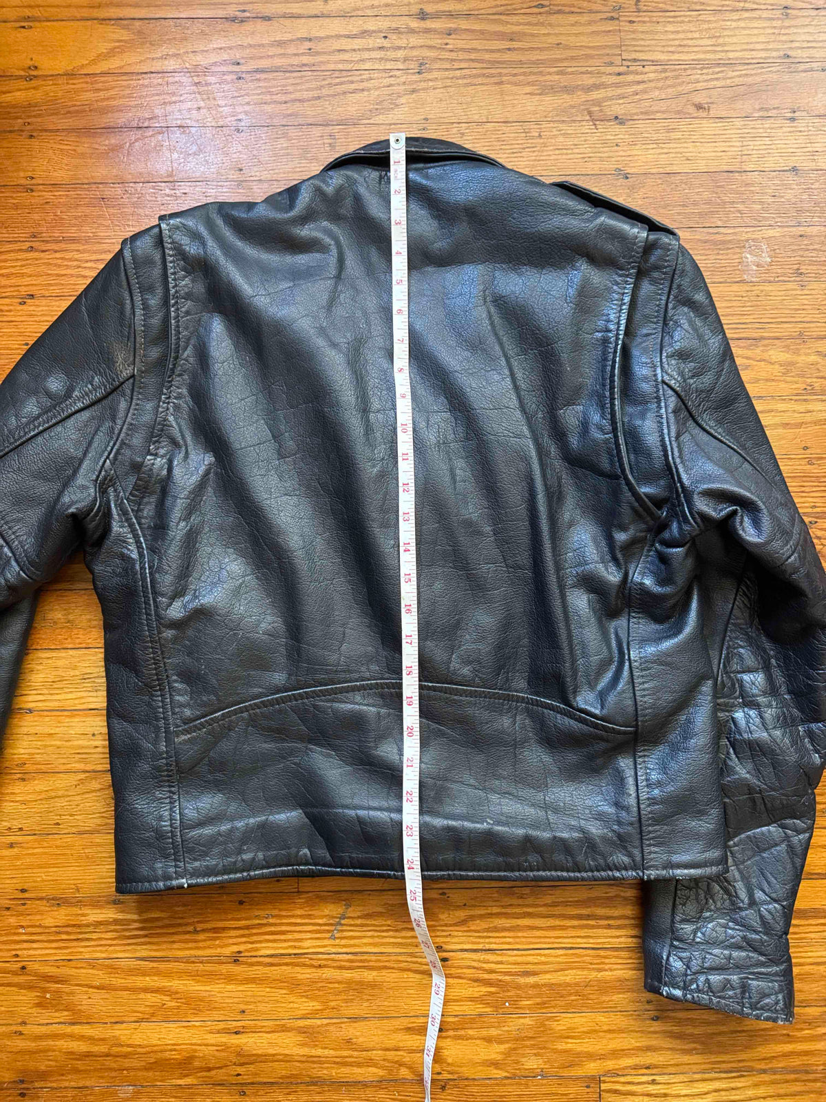 Men's Vintage Black Leather Motorcycle Jacket, M 42