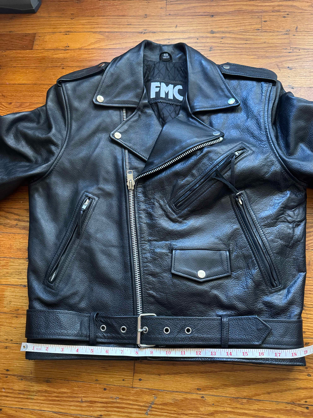 Men's Vintage Black Leather Motorcycle Jacket, M 40