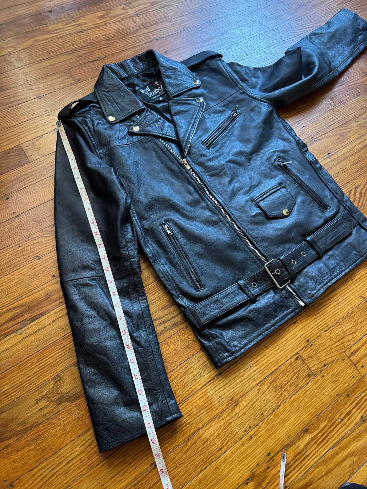 Men's Vintage Black Leather Motorcycle Jacket, M 42 (Slim)