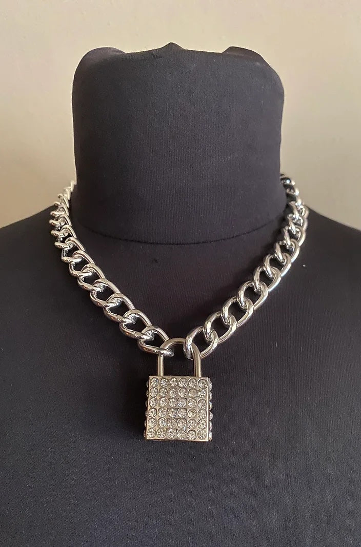 RHINESTONE LOCK & CHAIN NECKLACE