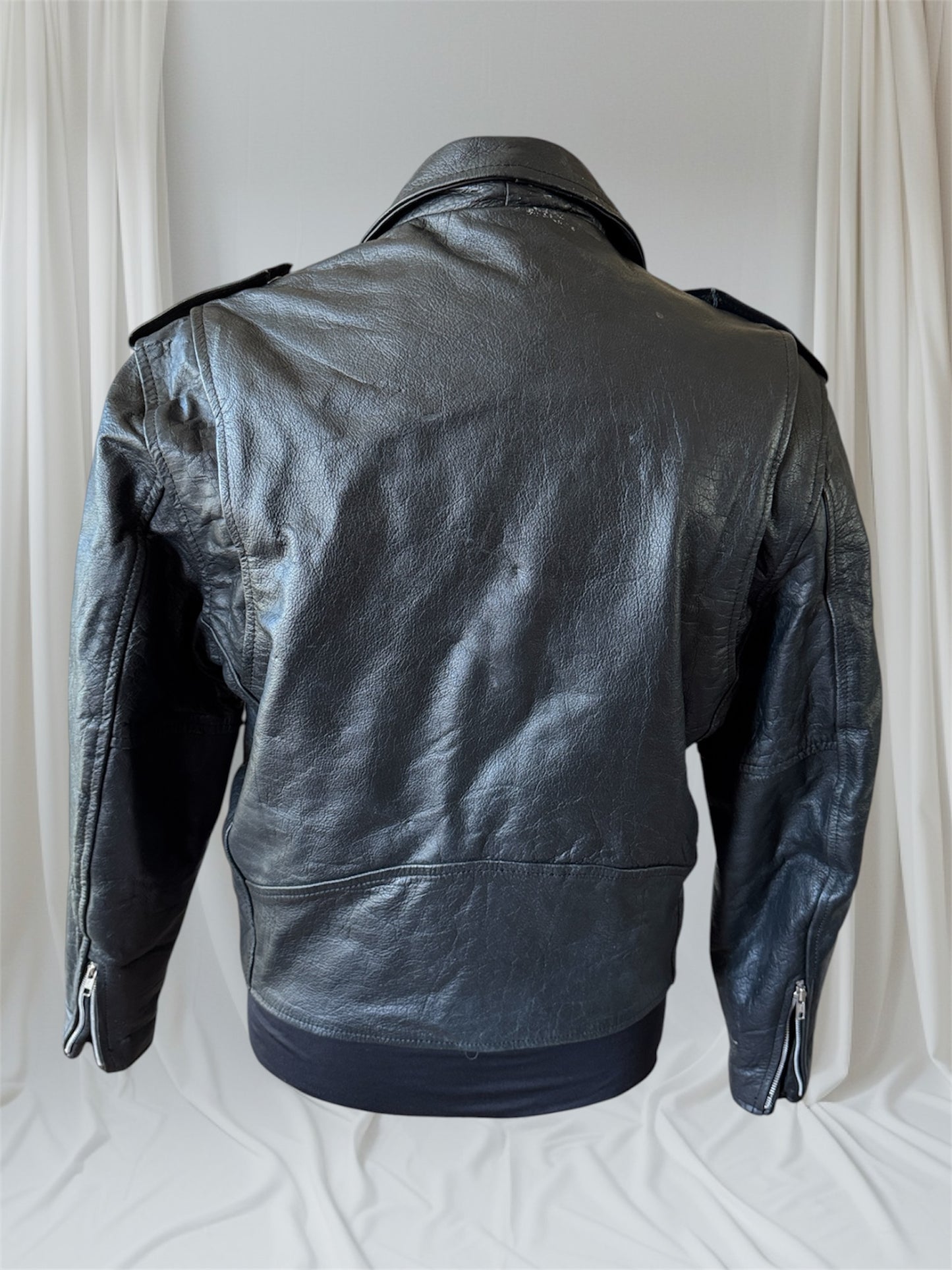 Men's Vintage Black Leather Motorcycle Jacket, 42, L