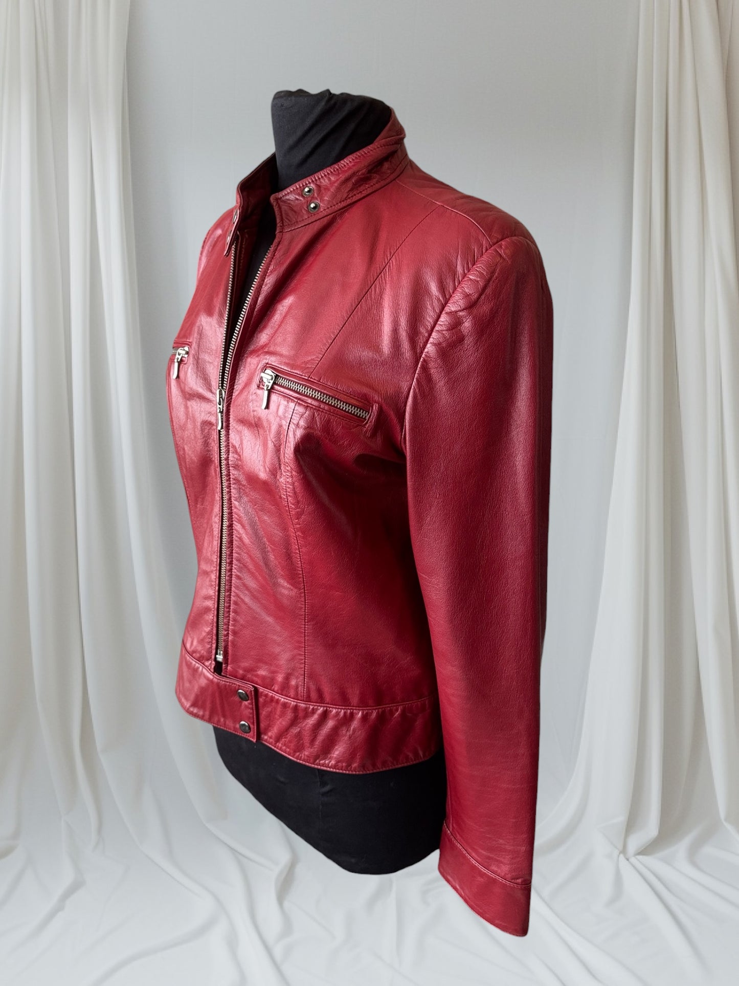 Womens's Dark Red Leather Vintage Cafe Racer Jacket, Size M