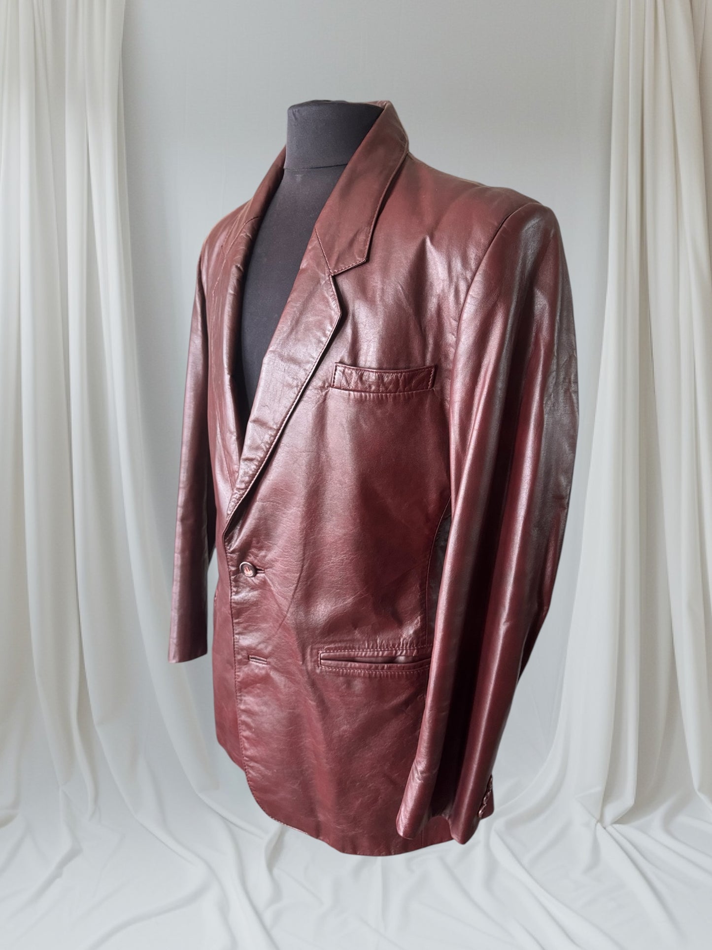 Men's Oxblood Vintage Leather Blazer, L 42