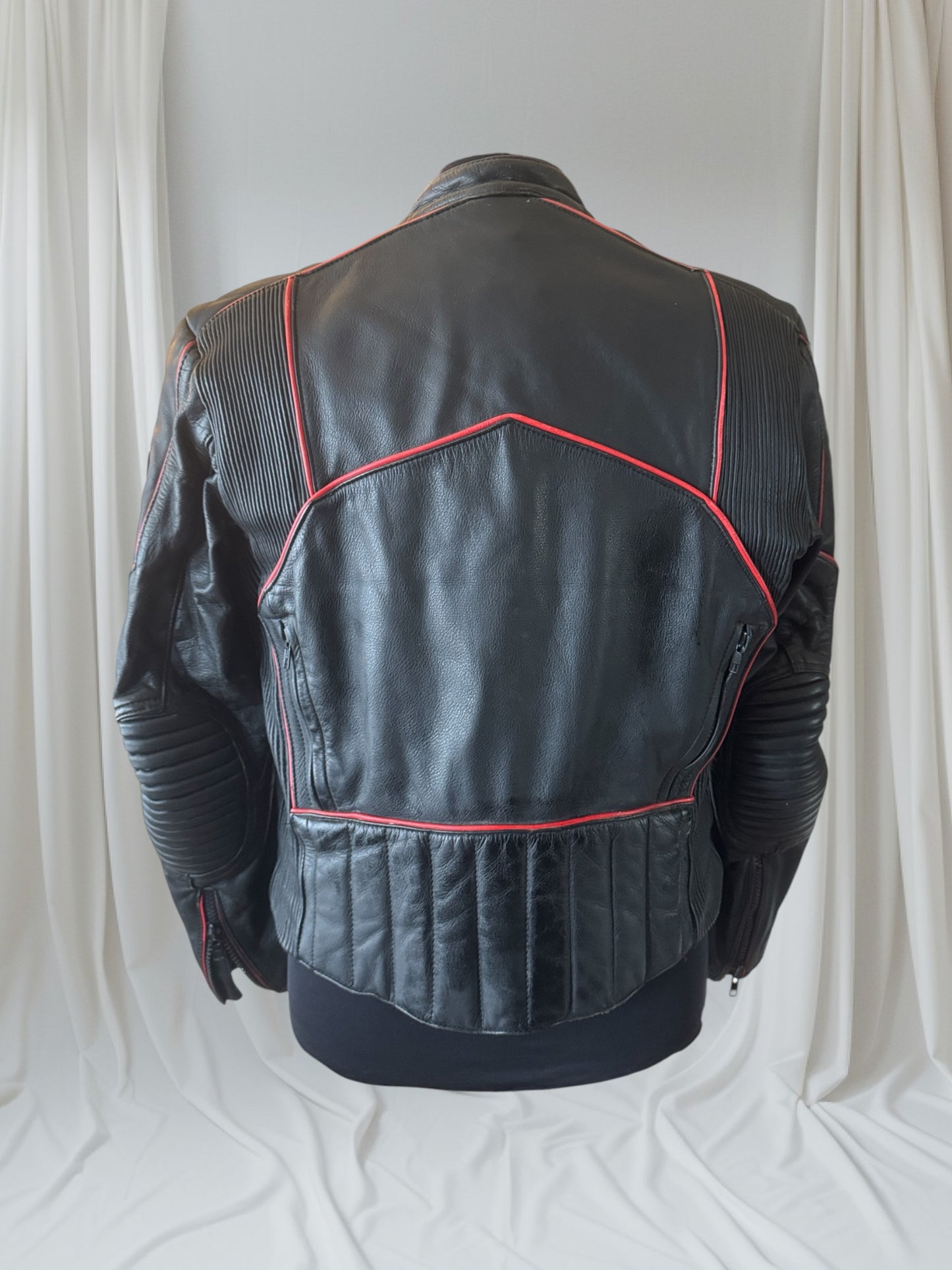 Men's Vintage Black Leather Motorcycle Jacket, M/ 40