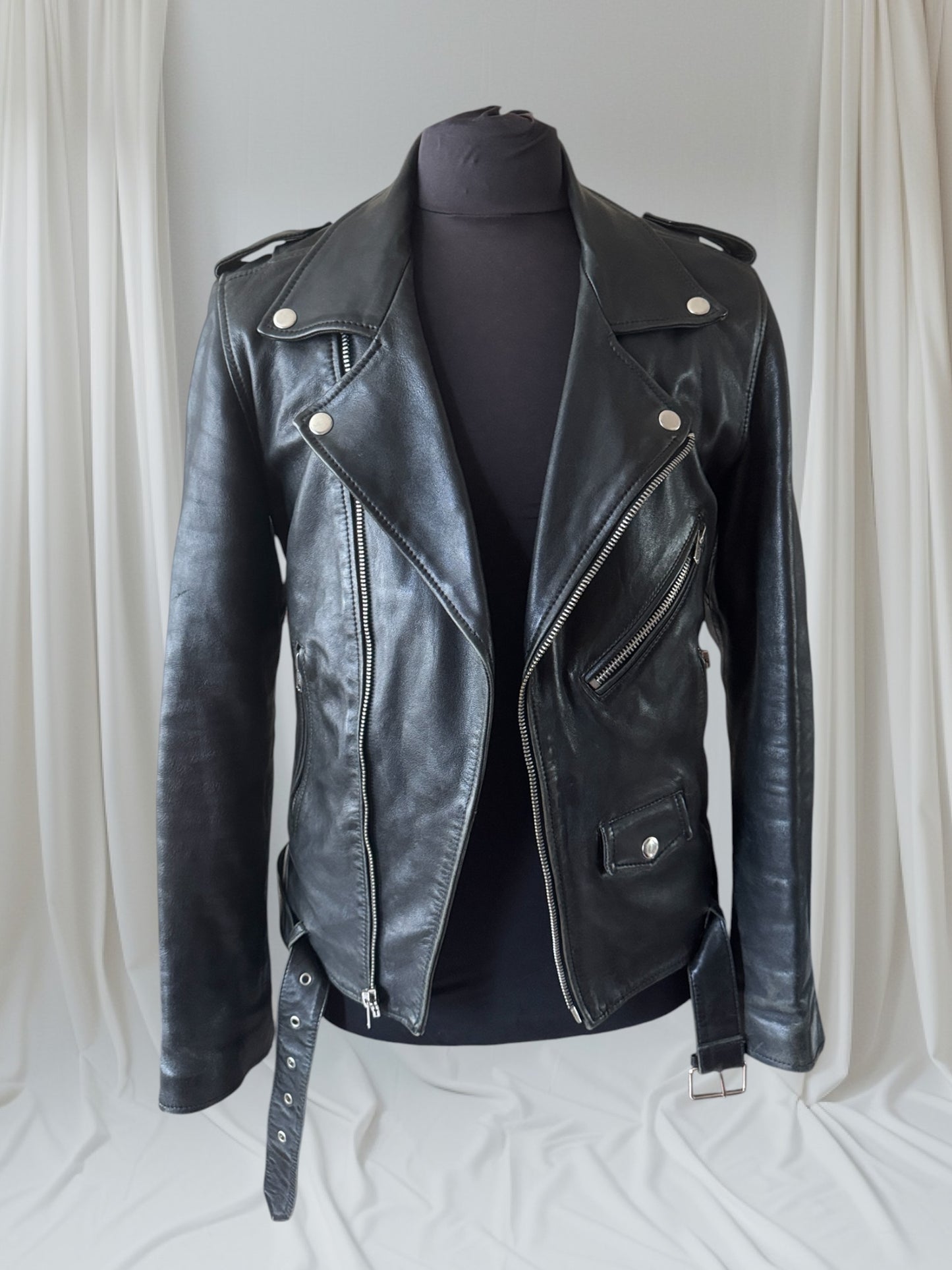 Men's Vintage High-Quality Black Leather Motorcycle Jacket, S