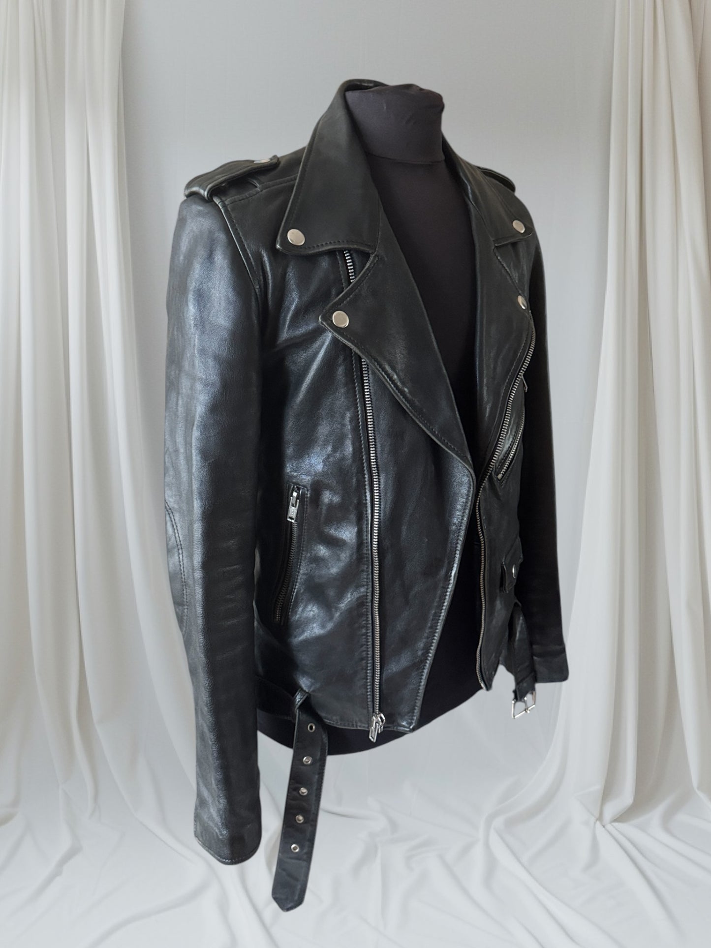 Men's Vintage High-Quality Black Leather Motorcycle Jacket, S