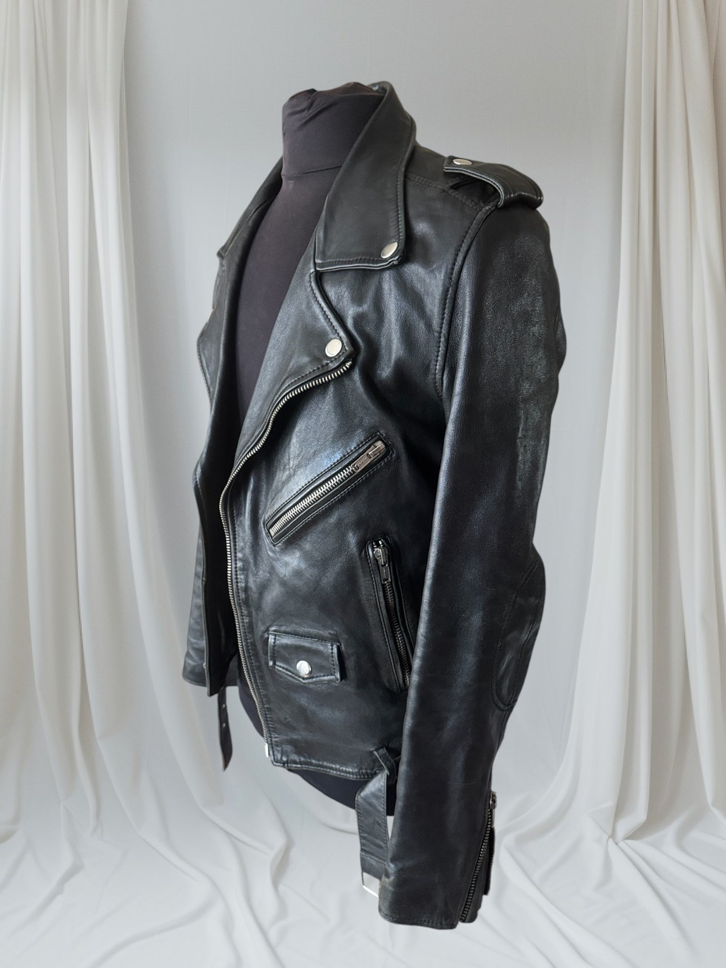 Men's Vintage High-Quality Black Leather Motorcycle Jacket, S