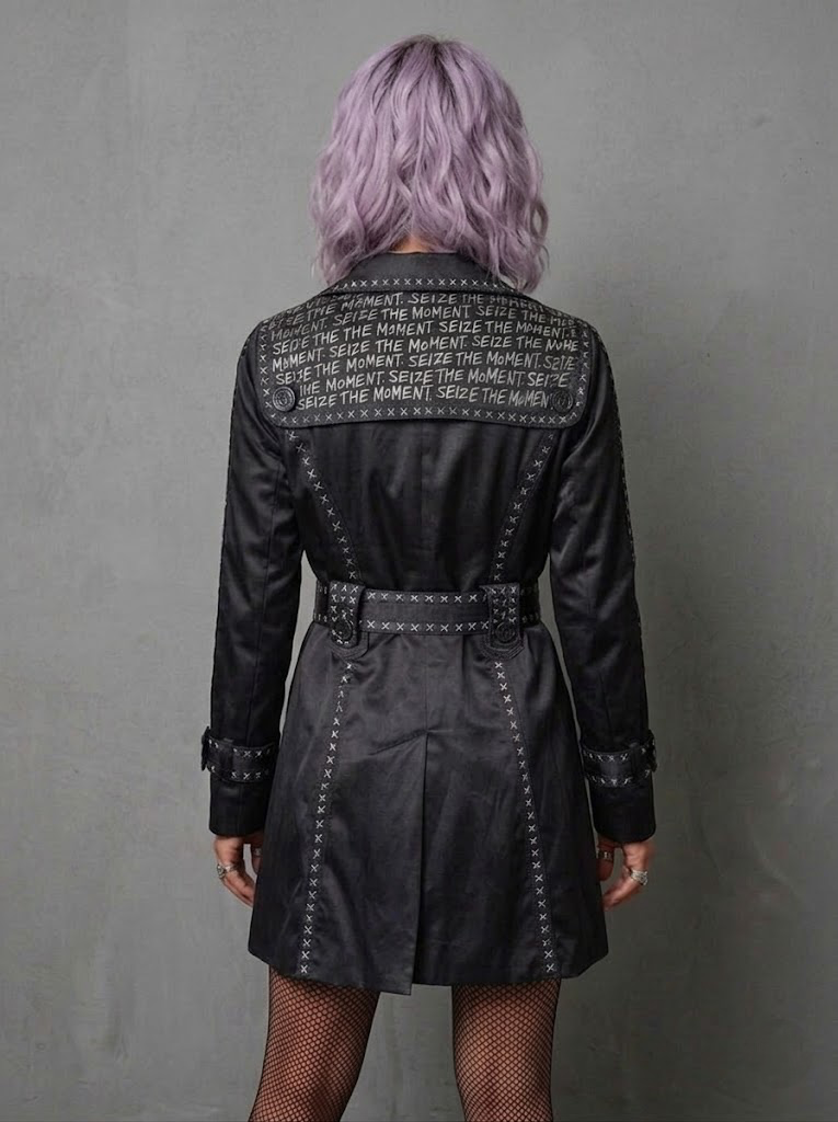Seize The Moment Womens Trench Coat, M