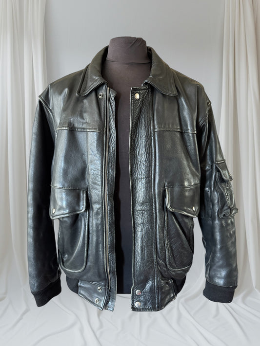 Vintage Men's Black Leather Bomber Jacket, XL, 46