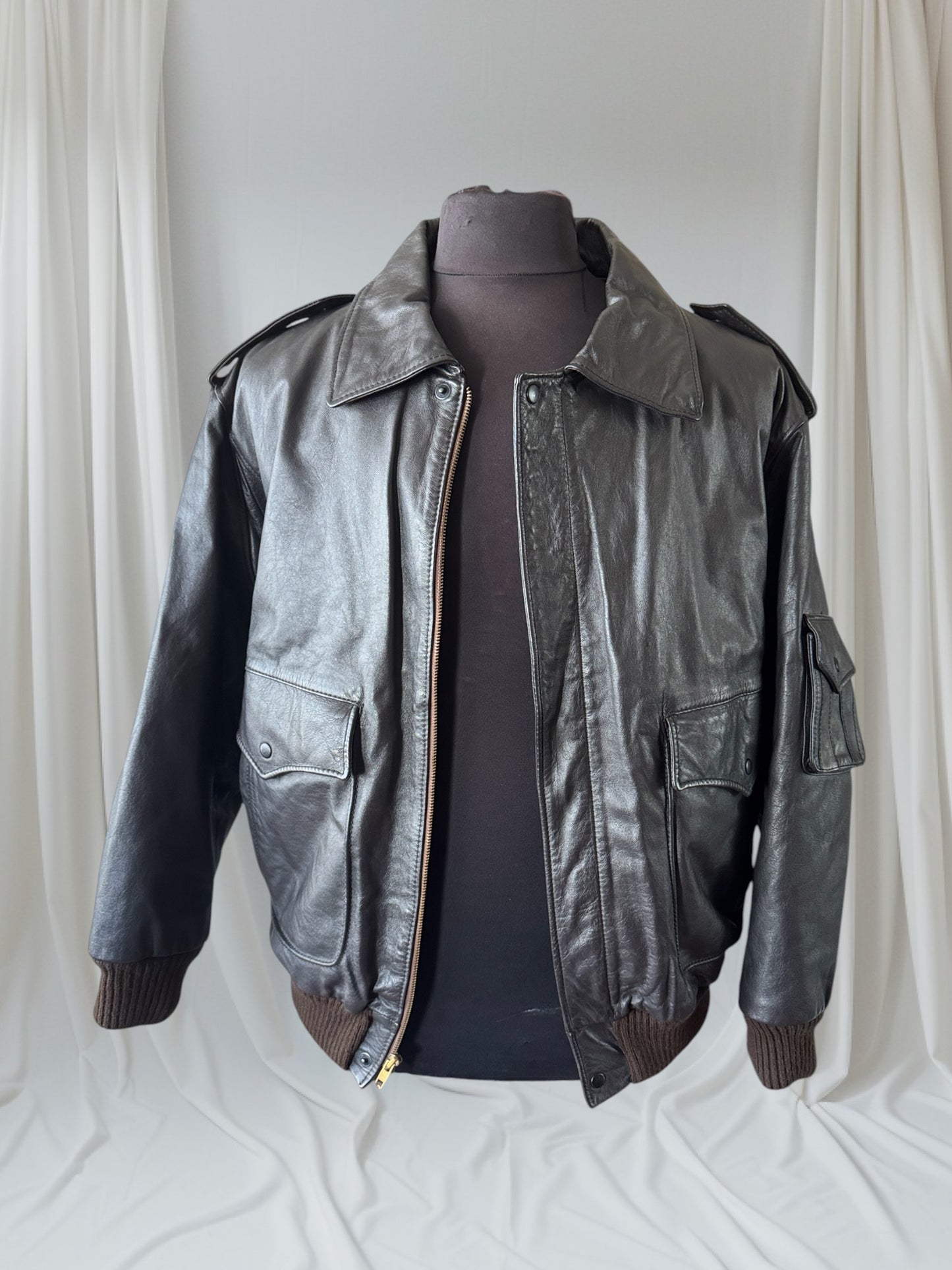 Vintage Men's Dark Brown Leather Bomber Jacket, XL, 46