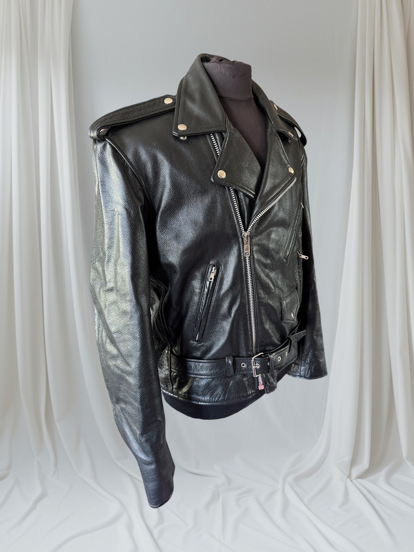 Men's Vintage Black Leather Motorcycle Jacket, 42, L