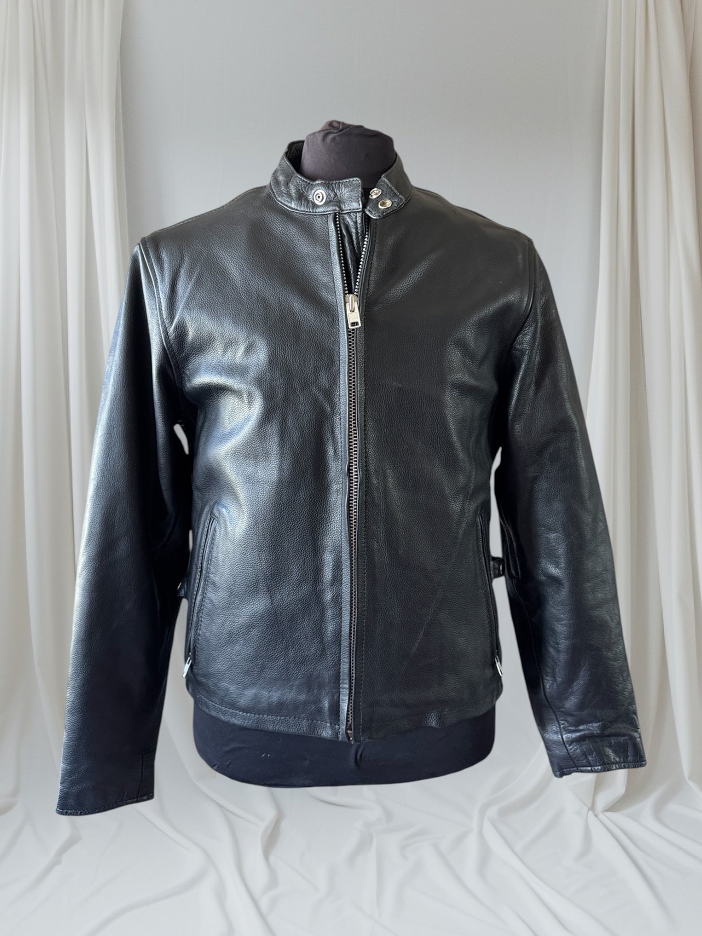 Men's Vintage Black Leather Cafe Racer Jacket, M