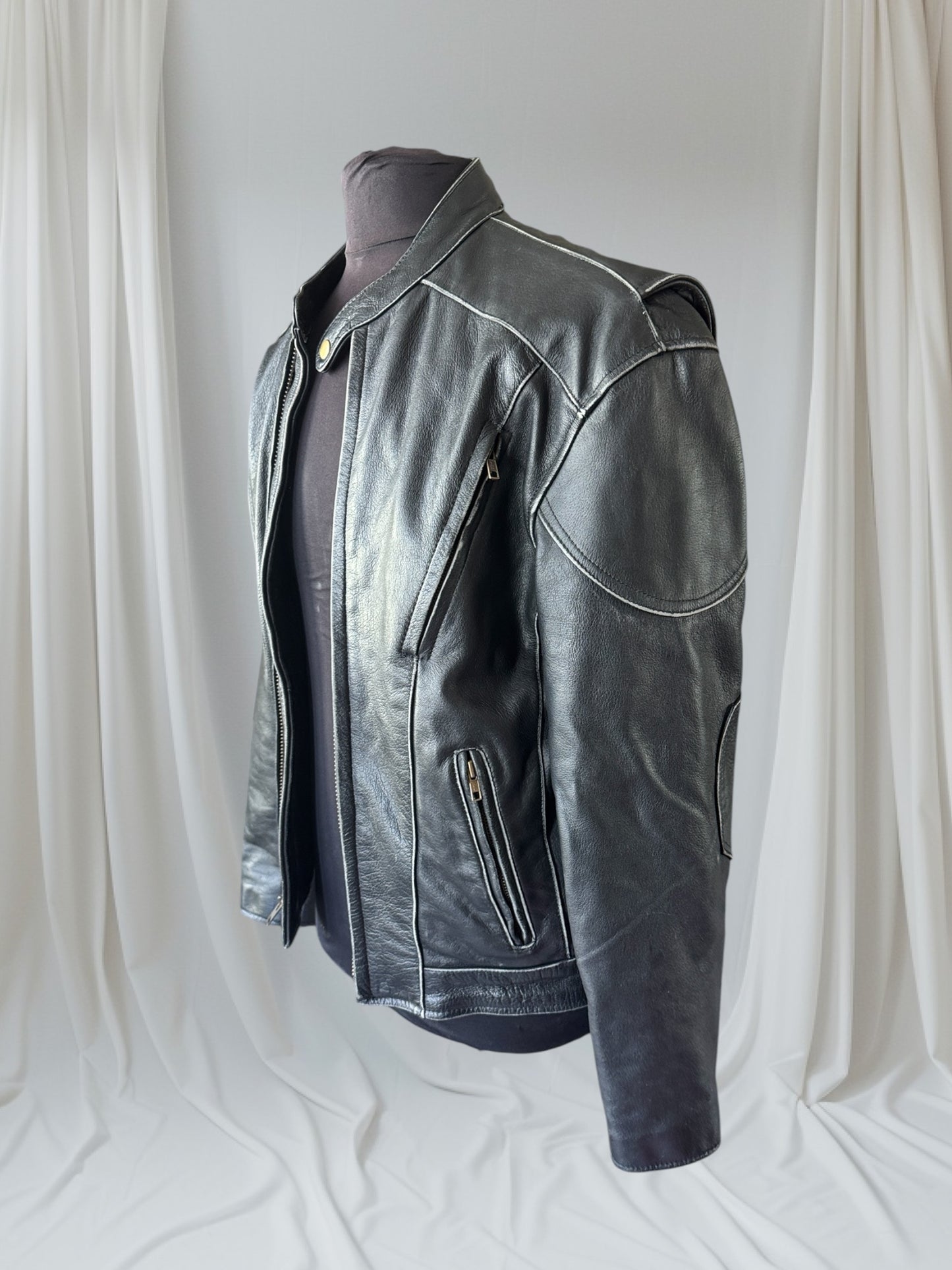 Men's Vintage Black Leather Cafe Racer Jacket, M with Skull back