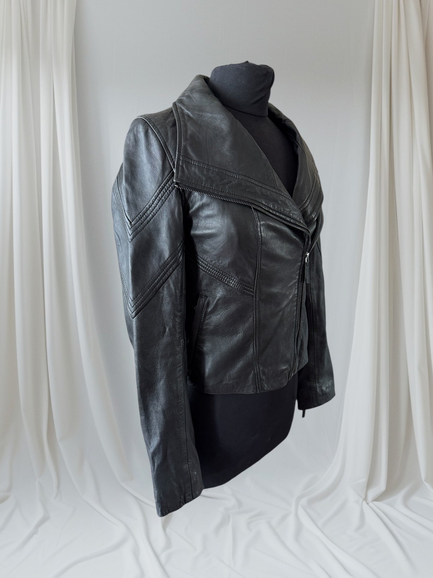 Women's Lambskin Leather Motorcycle Jacket, XS