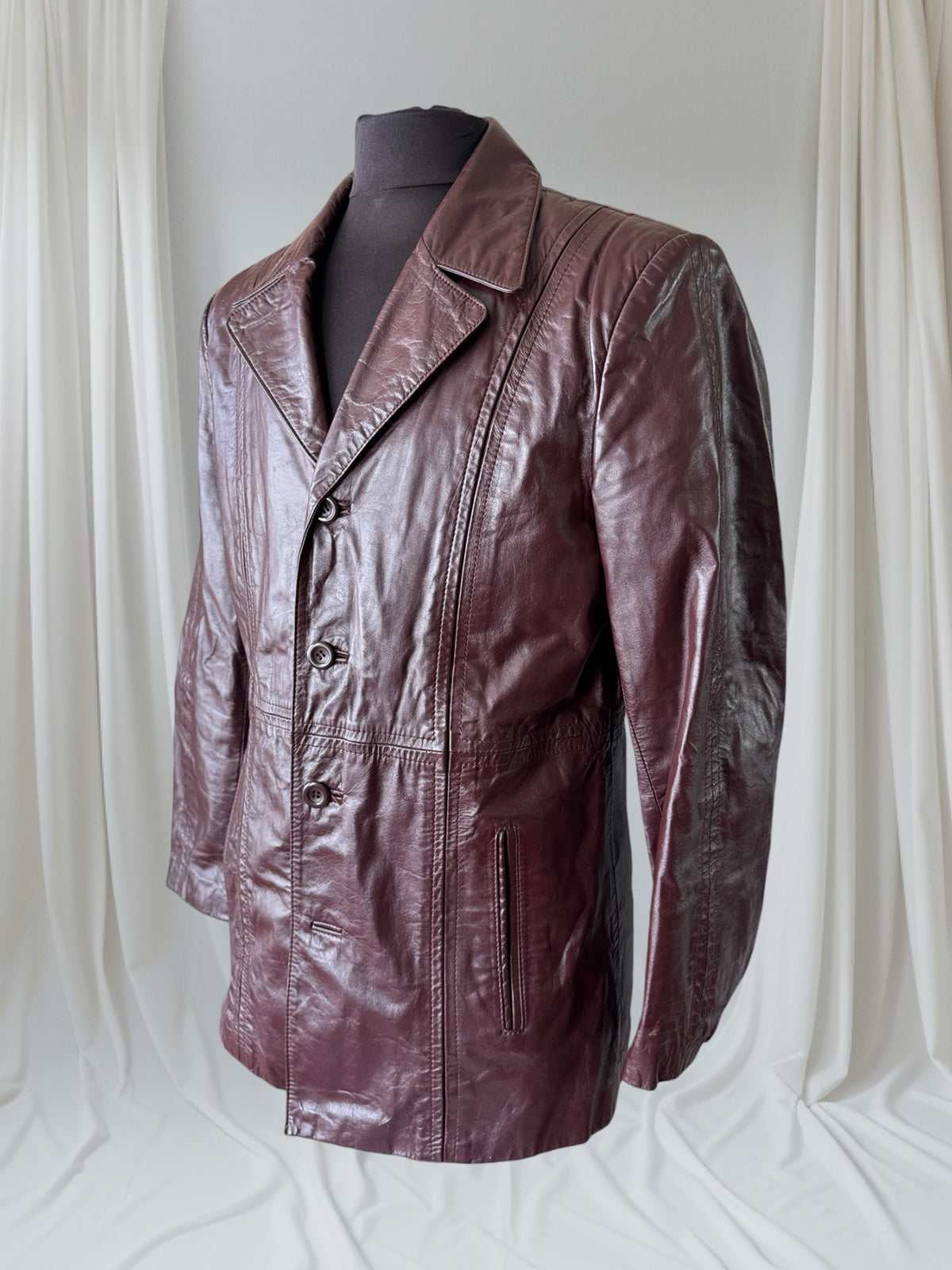 Men's 1970's Oxblood Vintage Leather Jacket, L 40