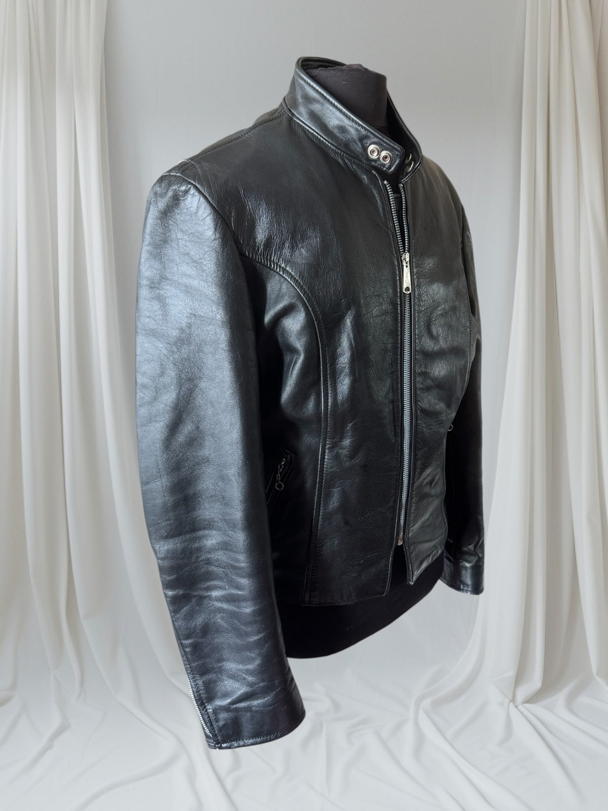 Men's Vintage Black Leather Cafe Racer Jacket, L 42