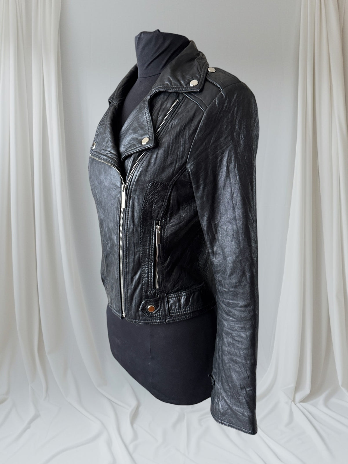 Women's Lambskin Leather Motorcycle Jacket, S