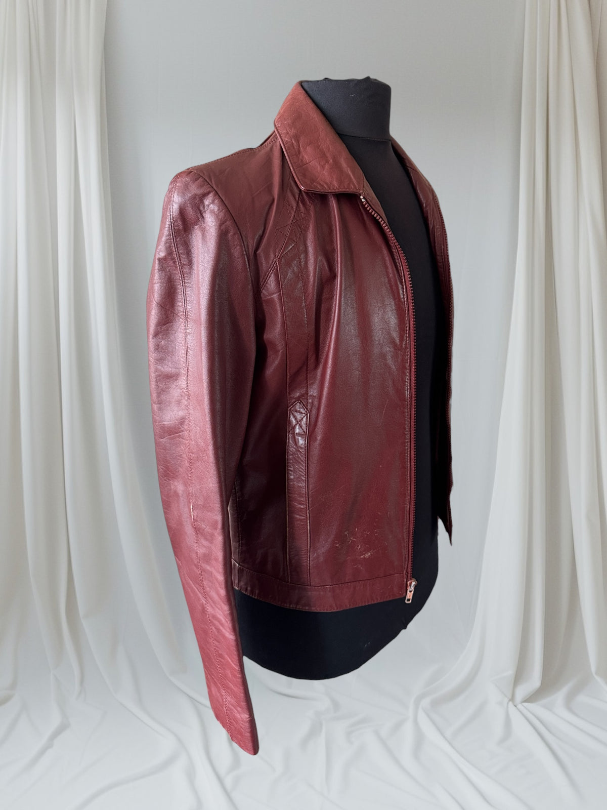 Men's 1970's Brown Vintage Leather Jacket, M 38