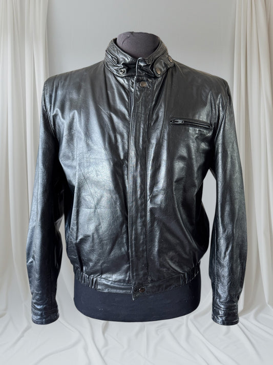 Men's 1970's Black Vintage Leather Bomber Jacket, 38 / M