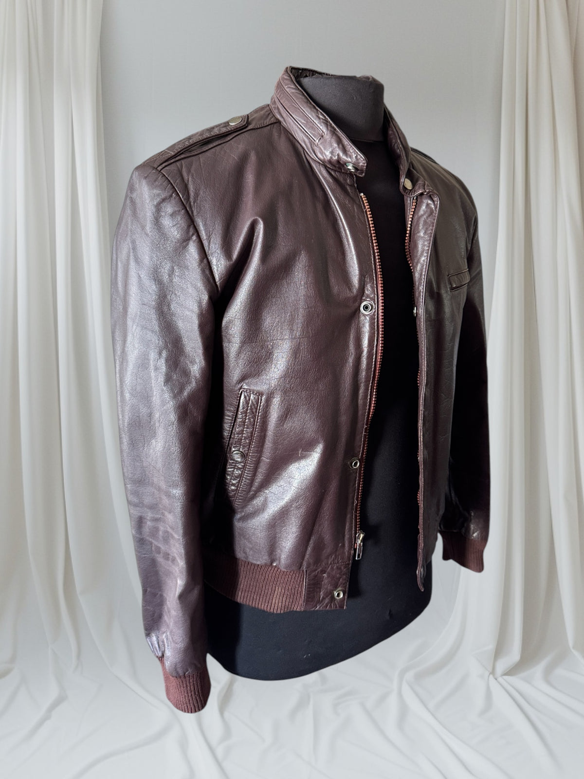 Men's 1970's Brown Vintage Leather Jacket, M 40