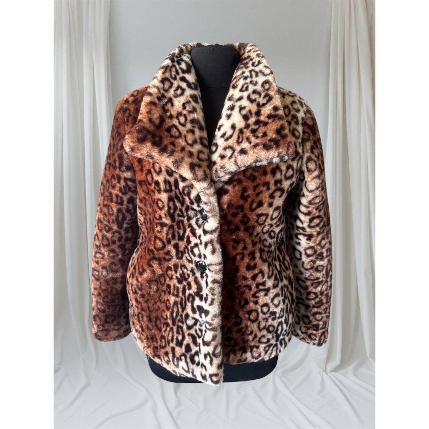 Leopard Print Faux Fur Coat, M