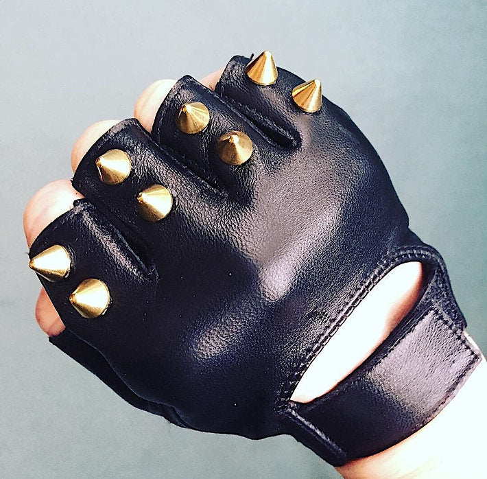 spike leather gloves