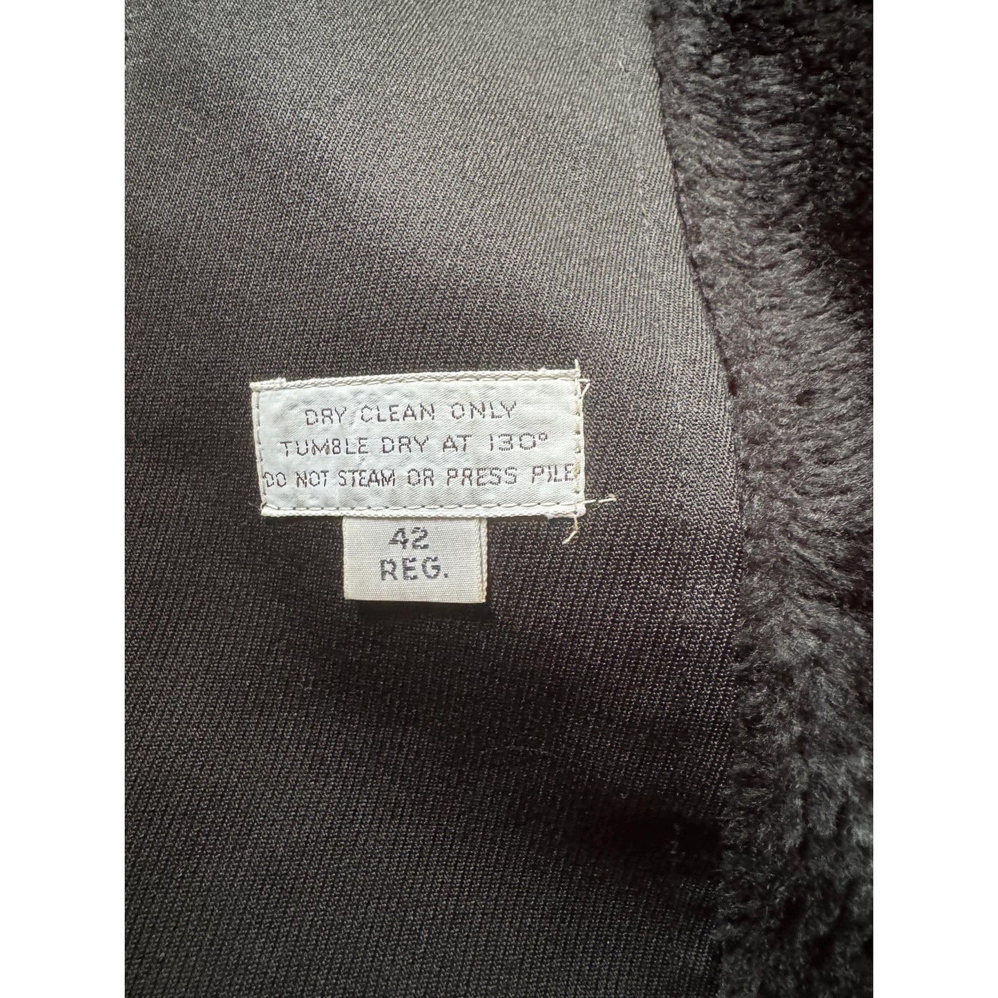 Men's Black London Fog Pea Coat/ Trench Coat with Faux Fur Collar, 42R/ Large